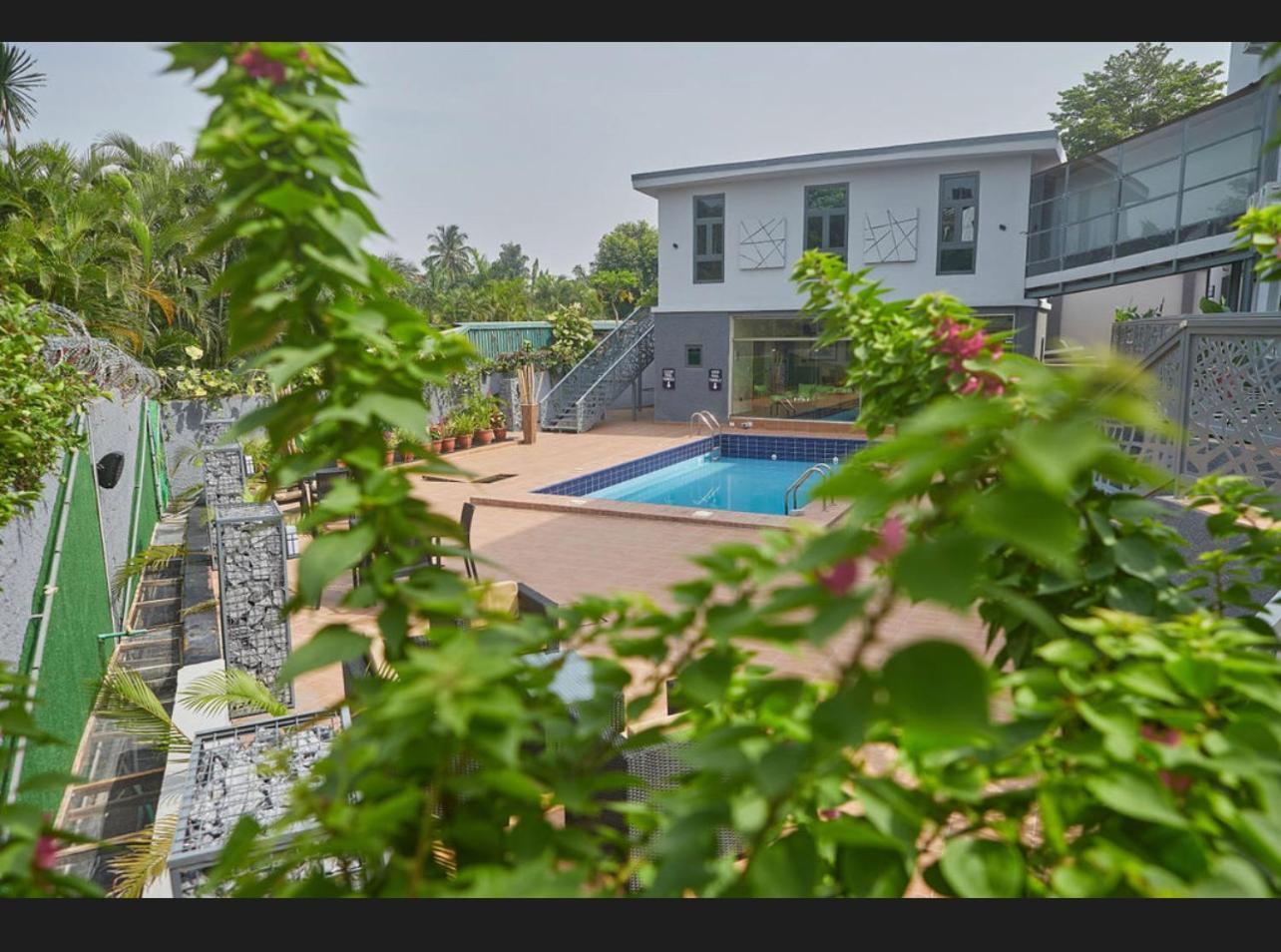 The Mayrock Hotel Αμπούζα Εξωτερικό φωτογραφία